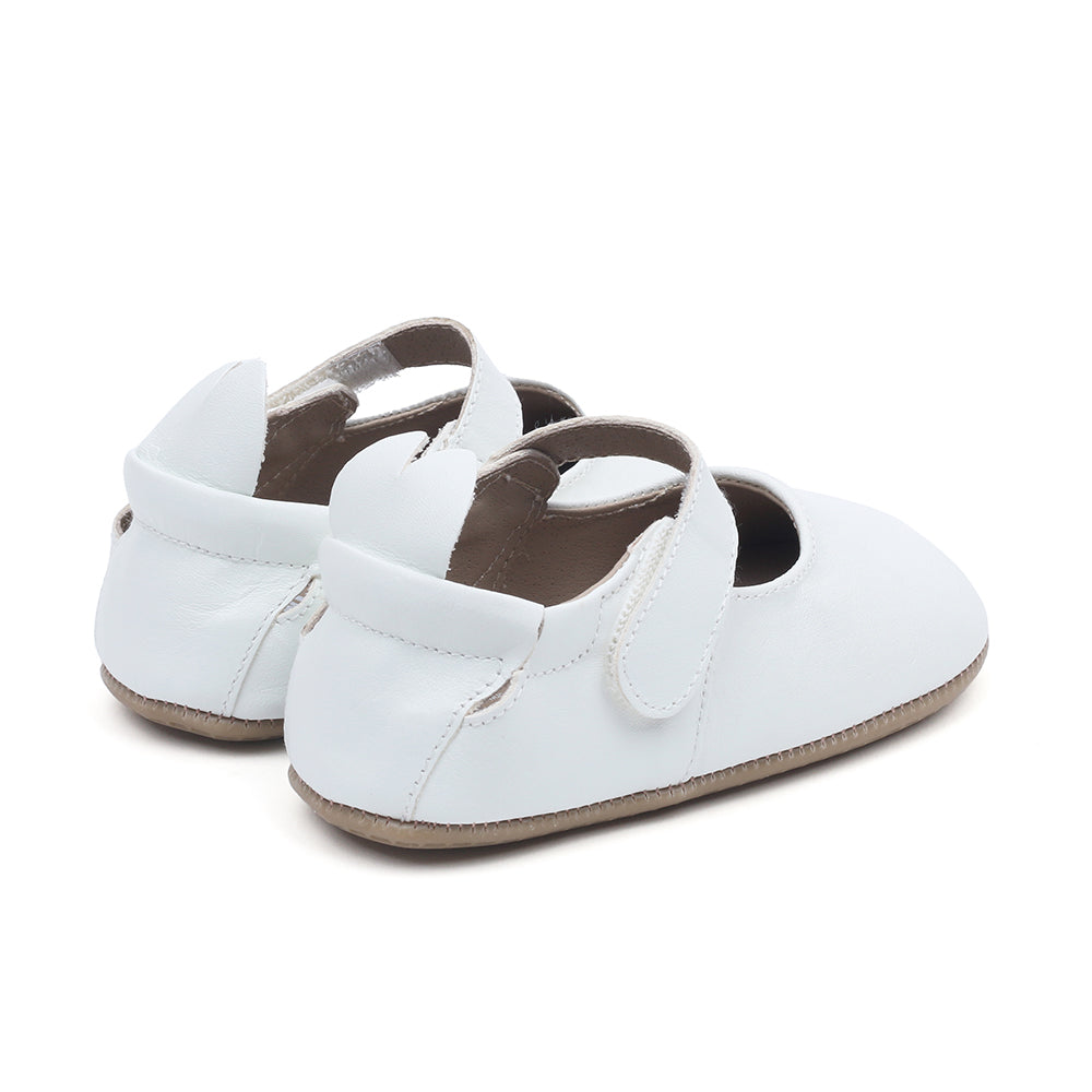 Miniwiz New Wiz Petit First Walkers Shoes (White)