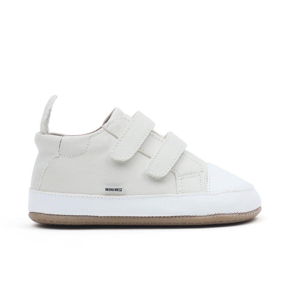 Miniwiz New Wiz Star First Walkers Shoes (Cream)