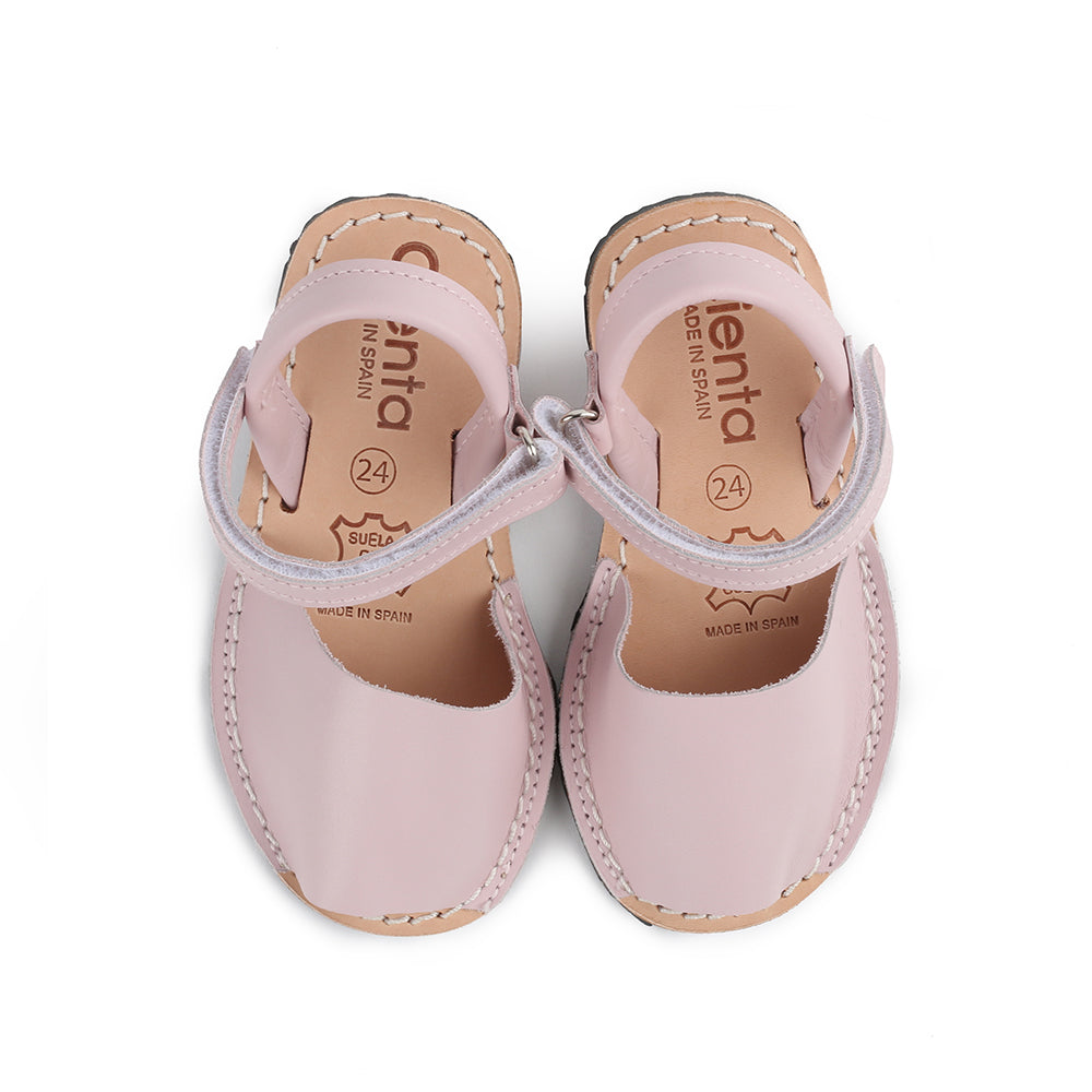 Cienta Kids Menorquina Sandals (Light Pink)